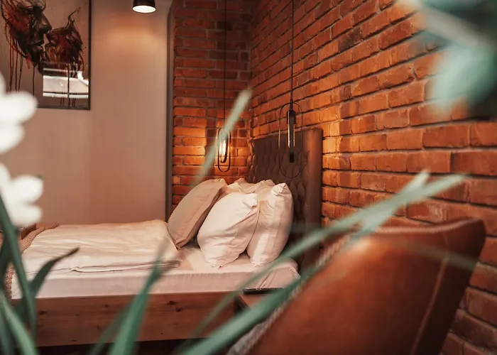 Bed and Breakfast Gentry11 Rooms&more